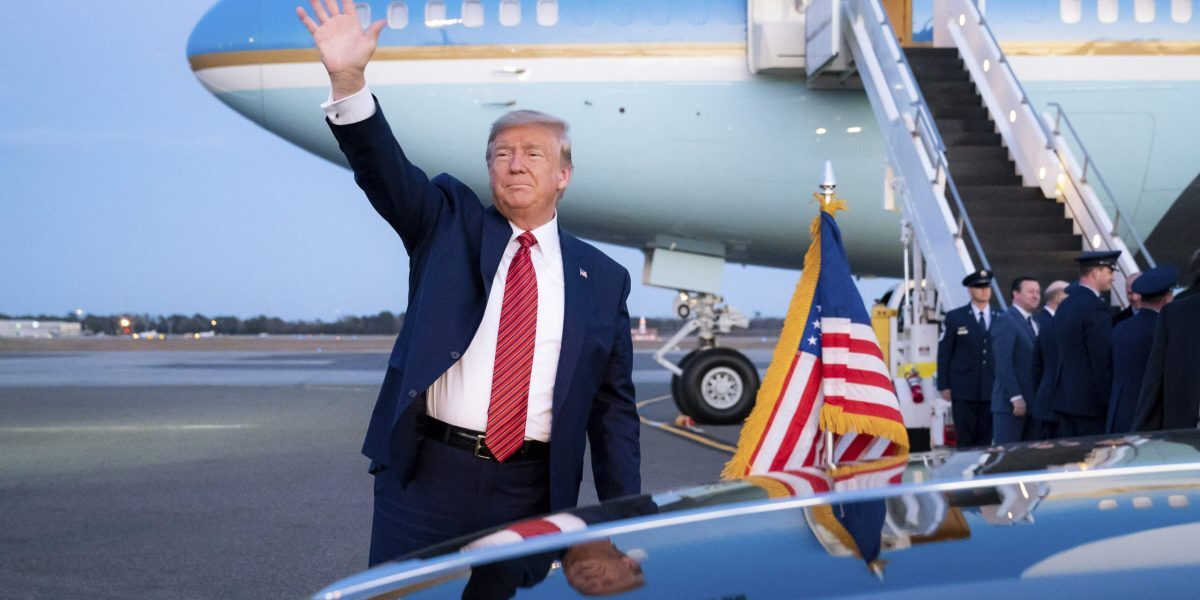 Trump recunoaște: Evadare secretă într-un avion neașteptat