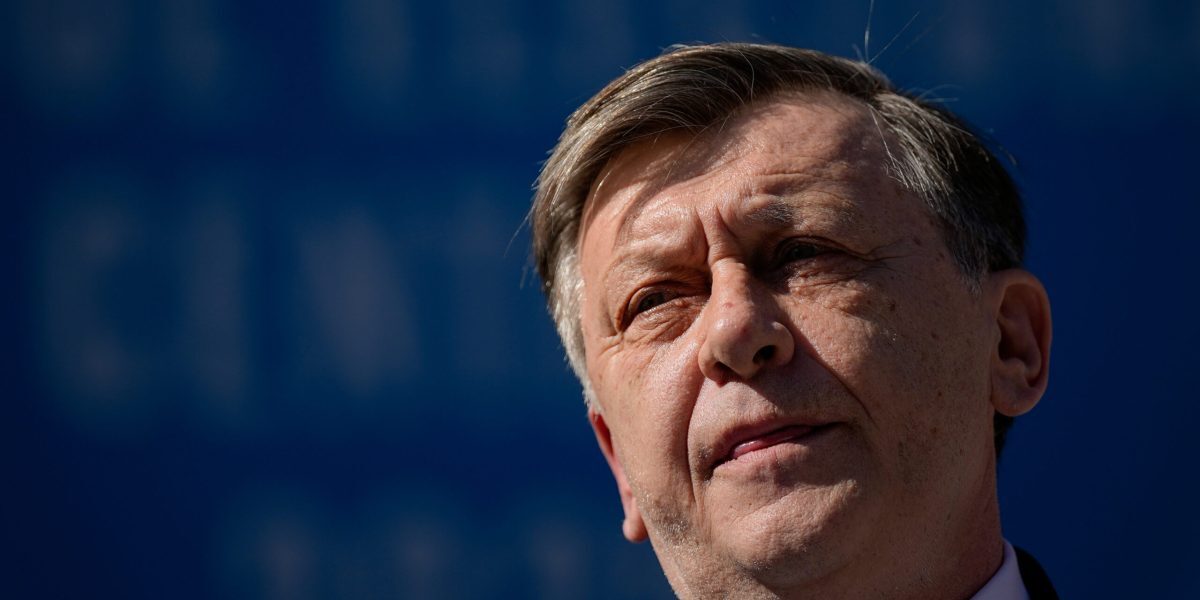 Antonescu îl atacă pe Miruță: „S-a lăcomit la imagine”