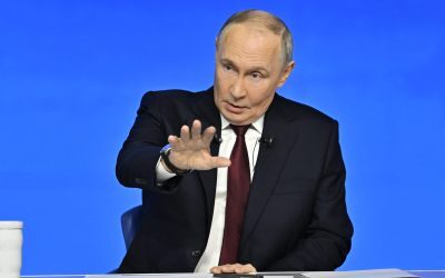 Putin, confruntat cu riscul AI în Rusia: Ce i-a spus expertul