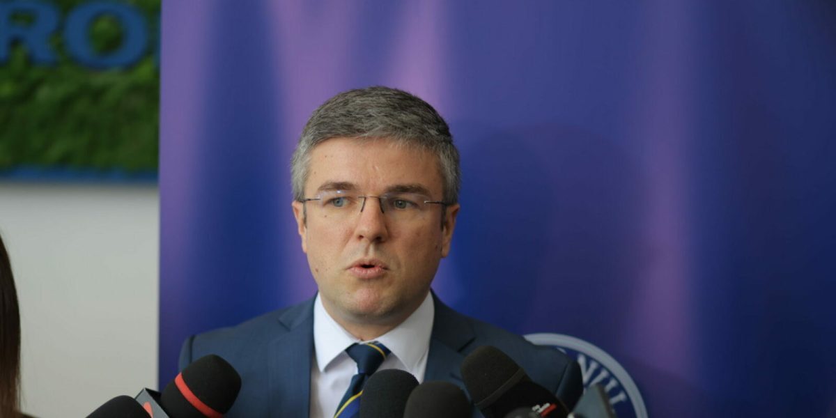 Industria românească de apărare, la nou test. Nu ascundem probleme