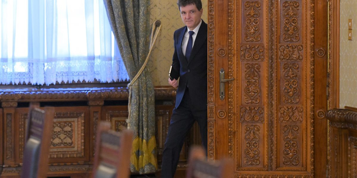 Cotroceni eșuează: România riscă 770 mil. euro fonduri UE