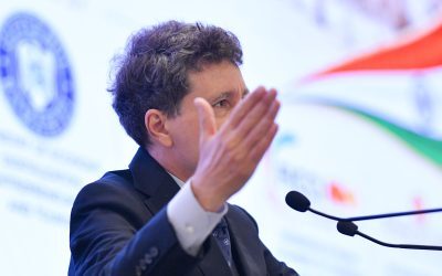 Politicienii, lăsați electoratul și agendele voastre