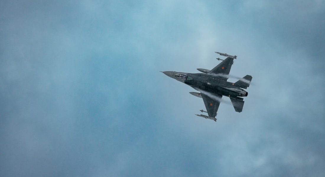 F-16 s-a prăbușit în Turcia, pilotul supraviețuiește