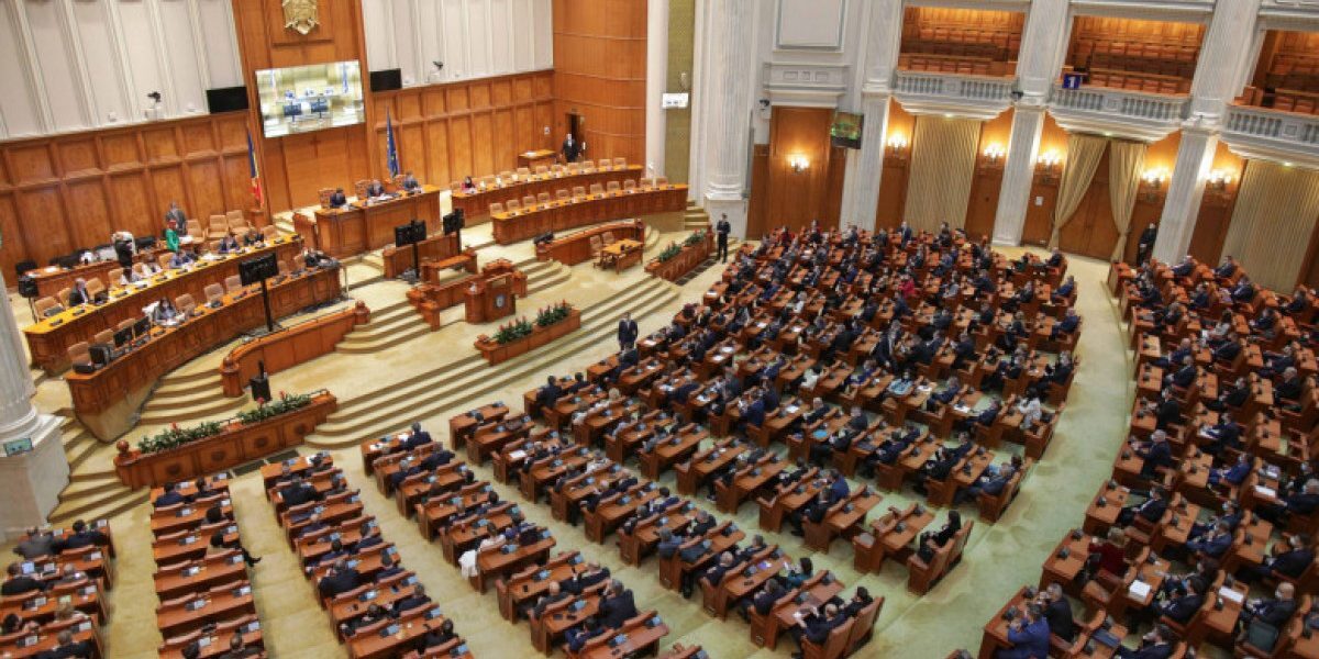 Legea tranzacțiilor statului, adoptată. AUR o atacă la CCR