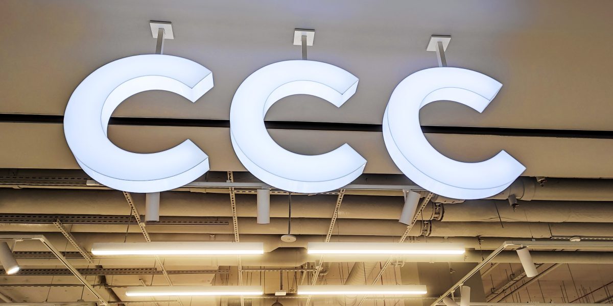 CCC deschide magazin cu prețuri mici în România. Unde vine primul