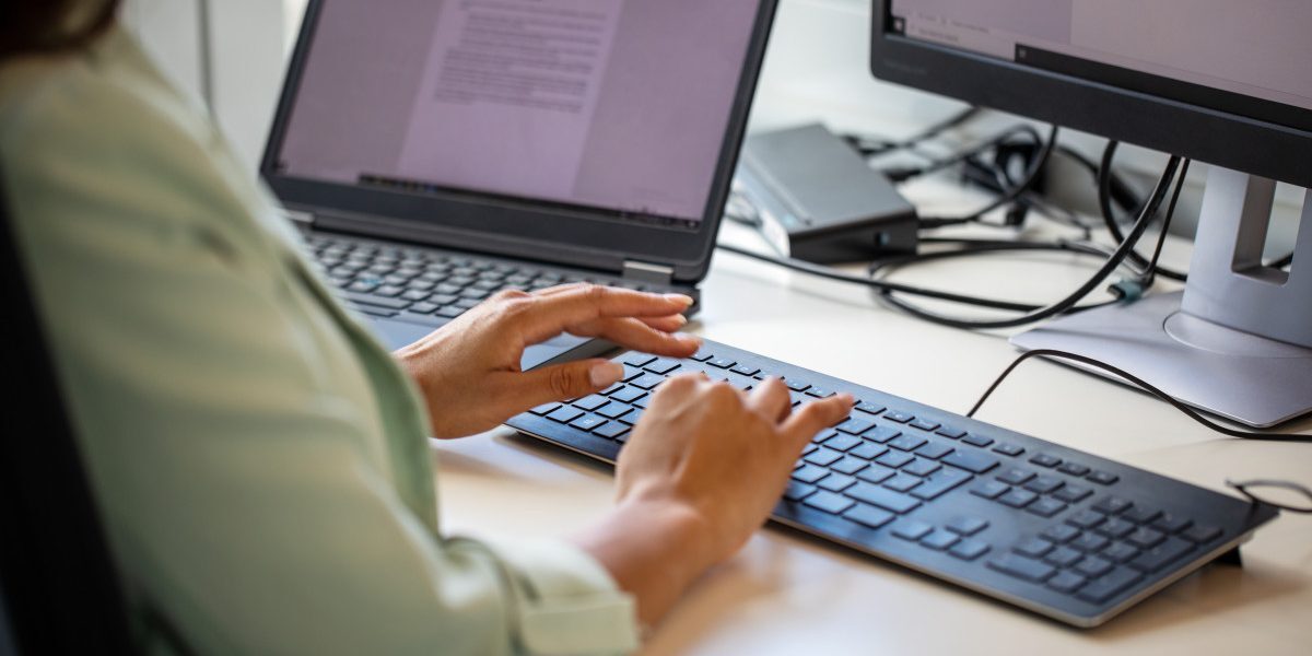 Escrocii online, greu de prins: Parchetul dezvăluie cum îi prindem