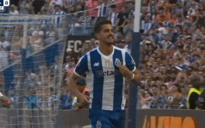 Porto învinge Alverca 2-0, Benfica joacă diseară