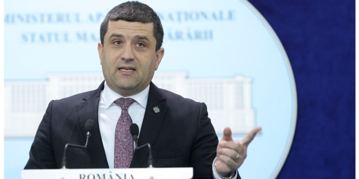 Radu Miruță, vacanța de lux: „Părinții mei au crezut suma de 15.000 euro”