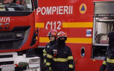 Constanța: Incendiu la depozit de uleiuri, RO-Alert pentru fum