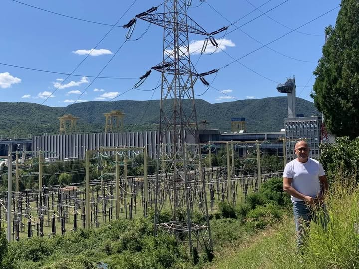 România: Vânzare ieftină de curent, cumpărare scumpă de energie