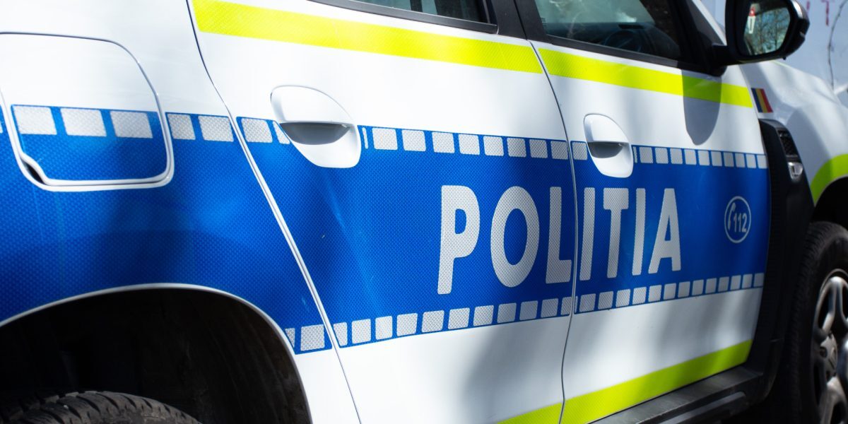 Bizar la Popești Leordeni: Copii în portbagaj, Poliția investighează