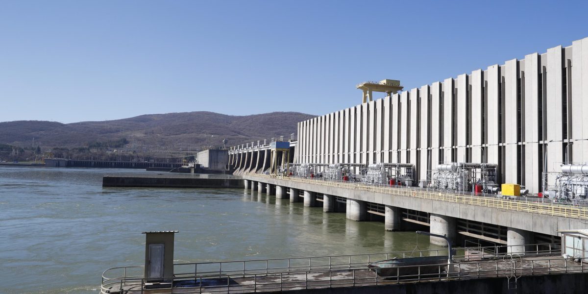 România: Energie curată fără baraje, hidrocentralele vechi cresc producția