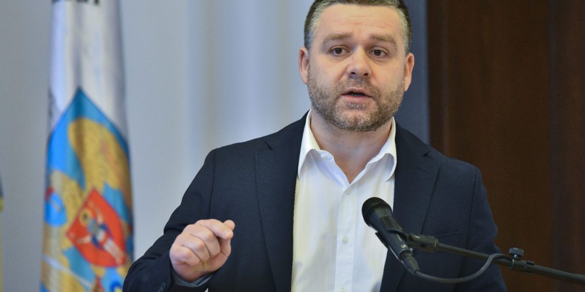 Ciucu se teme de greșeli: Legea integrității, risc pe termen lung