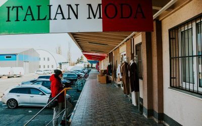 Fraudă TVA uriașă în Italia: Doi români, arestați la domiciliu