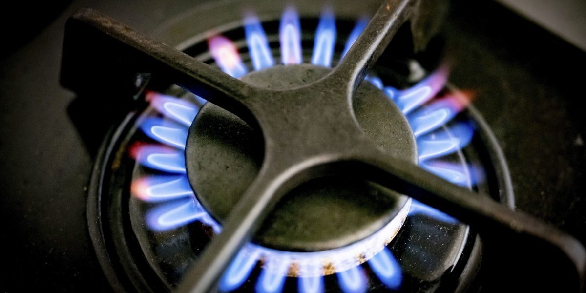 Piața gazelor, tensiune maximă iarna viitoare: șeful AEI anunță scumpiri