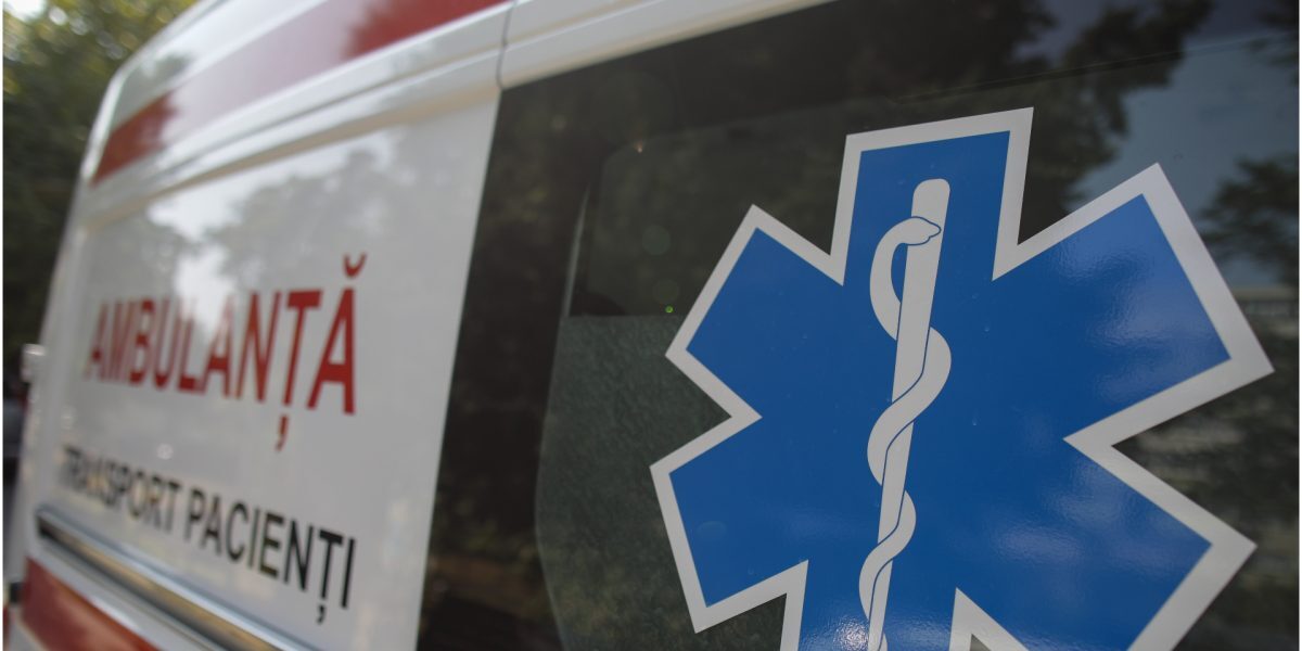Cluj: Dezinformarea despre „răpirea copiilor” a dus la atacuri pe ambulanță