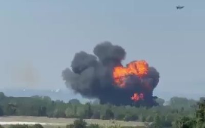 Avion prăbușit: Explozie puternică, fum gros. Anchetă MApN VIDEO