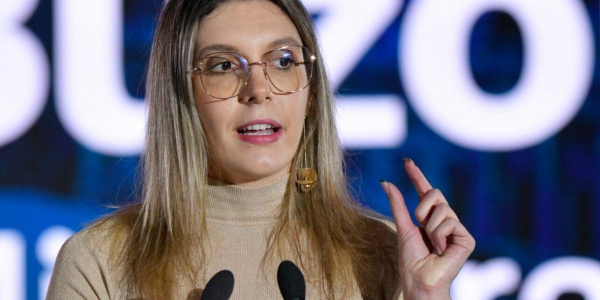 Dunărea-n pericol: 35 de ani de neglijență duc la risc major