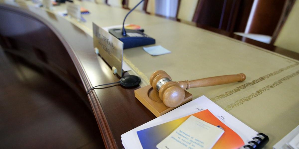 CCR, pe loc: Legea ANI, modificări AUR și Fritz în vizor