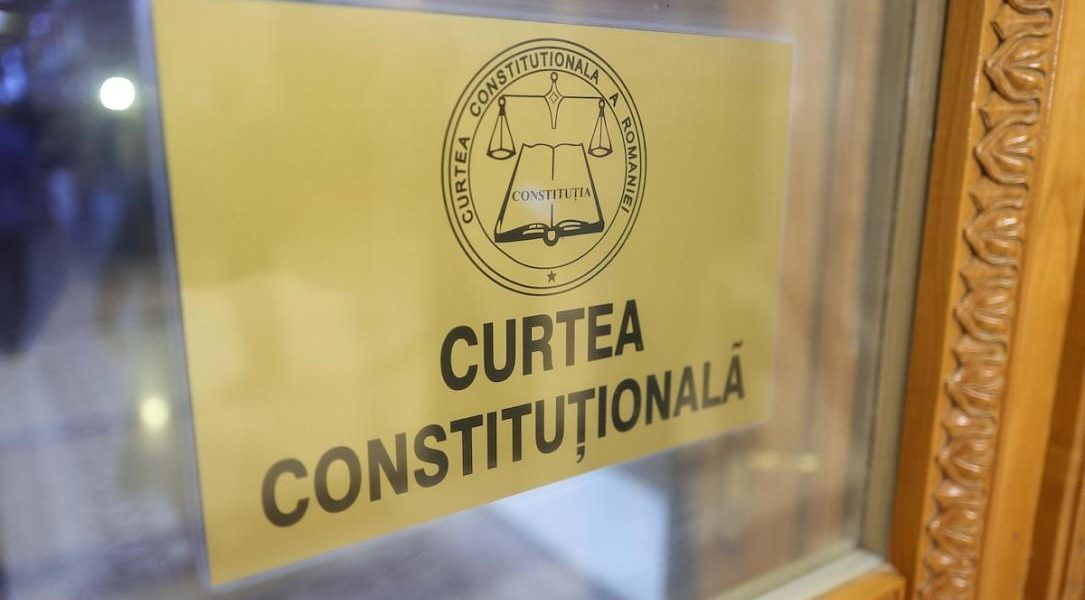 PNL și USR, proces la Curtea Constituțională pe Legea Integrității