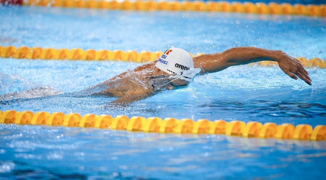 Popovici, dublu campion european! Succes la 100m și 200m liber