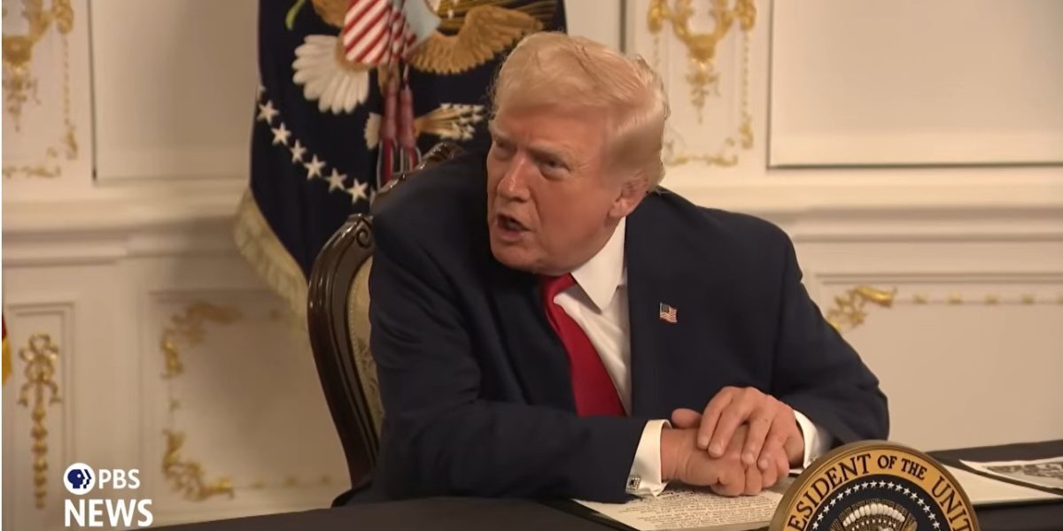Trump-Comney: Casa Albă arată FBI-ul rus în anchetă