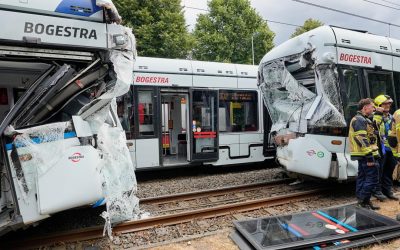 Accident grav în Germania: Două tramvaie s-au ciocnit, zeci de răniți