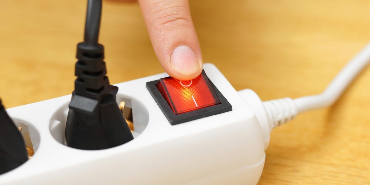Ministerul Energiei: Consumați curent ziua, nu seara