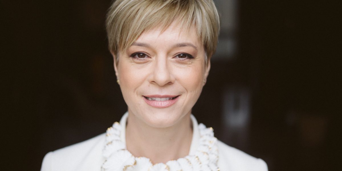 AI nu înlocuiește încrederea în oameni