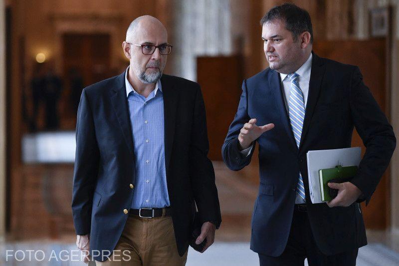 UDMR blochează extrema, vrea guvern în septembrie