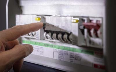Transelectrica poate limita consumul marilor clienți din deficit
