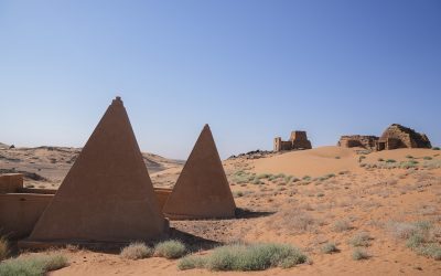 Piramidele Meroe, tezaur unic, sub asaltul războiului din Sudan