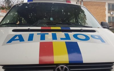 Mașină în flăcări pe DN 7, Dâmbovița. Trafic blocat pe sensul spre Târgoviște