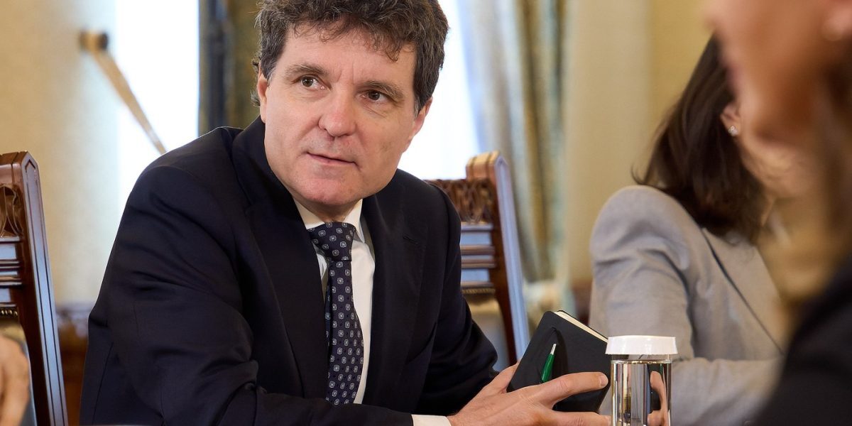 Nicușor Dan: atac la legea ANI. Ce contestă primarul