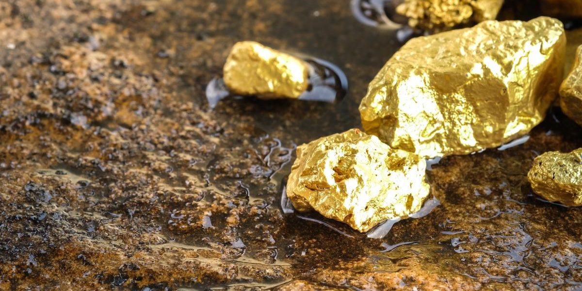 Namibia: AUR pe 6 km! Companie Canadiană Sapă