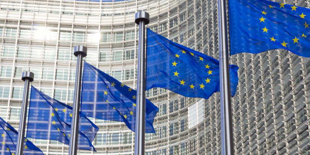 Oficiali UE, vizați de hackeri pe WhatsApp de la Bruxelles
