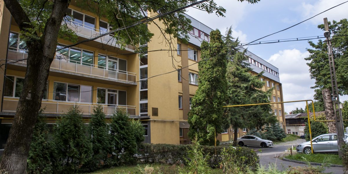 Incendiu în căminul studențesc din Cluj, toți evacuați