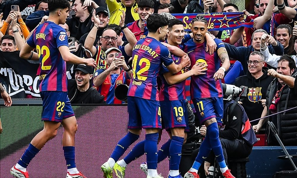 Barcelona, recital ofensiv și record istoric cu Santander