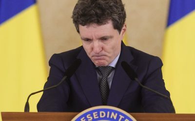 Nicușor Dan, gest viral în Ucraina. Șosetele, lângă Zelenski