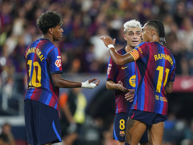 Barcelona poate reduce la 3 puncte distanța față de Real Madrid