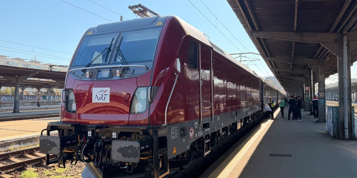 România are prima locomotivă electrică nouă din Fondul Modernizare