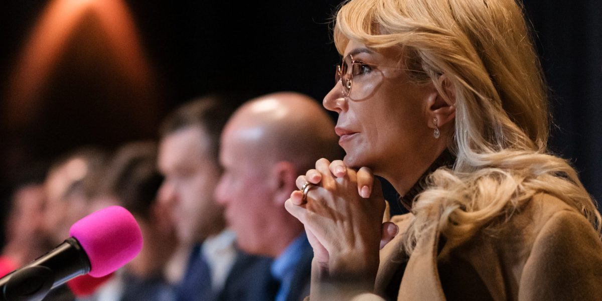 Turcan: Telefoane interzise școlar, jocuri de noroc de la 21 de ani