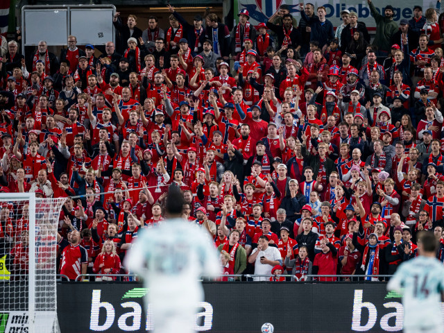 Spectacol UEFA: 25.000 de fani, un moment de neuitat
