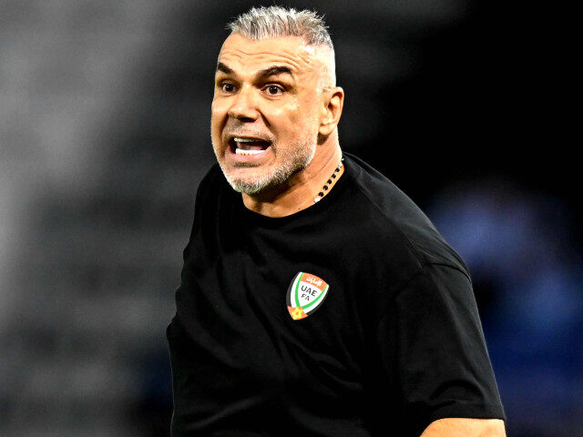 Olăroiu, debut cu emoții în Liga Campionilor Asiei