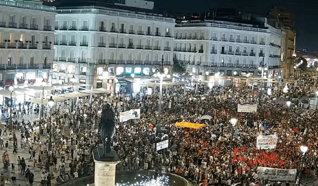 MADRID: Mii la protest din cauza chiriei, după evacuarea unei femei