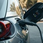 Mașină electrică: Ghid complet stații de încărcare