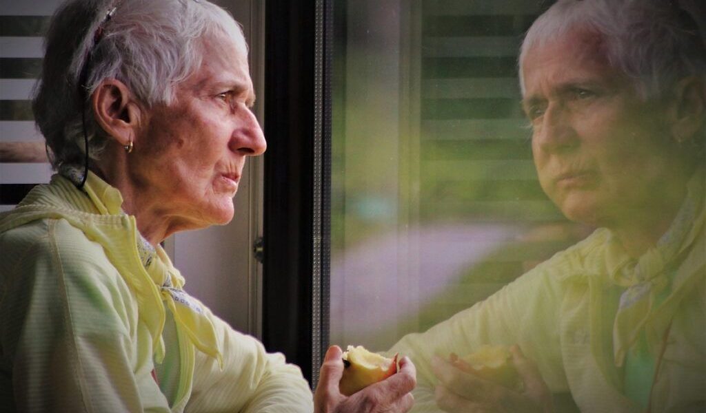 Alzheimer, lovitură: Medicament, oprește boala înainte de simptome