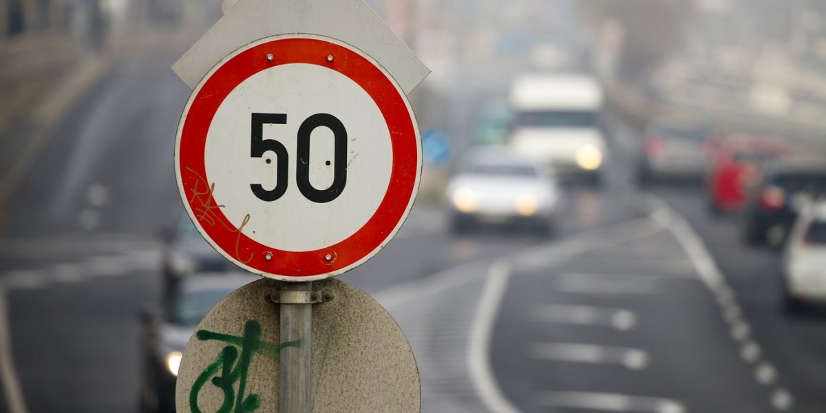Viteză în intersecție: Eroare mare la permis! Regulă nouă 2026