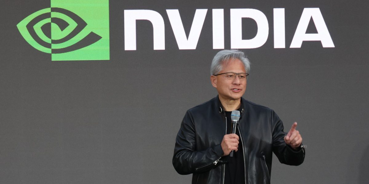 Șeful Nvidia: Inteligența artificială generală a sosit. Reacție rapidă