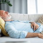 Somnul de la ora 15: Ce se întâmplă în corp și cum capeți energie
